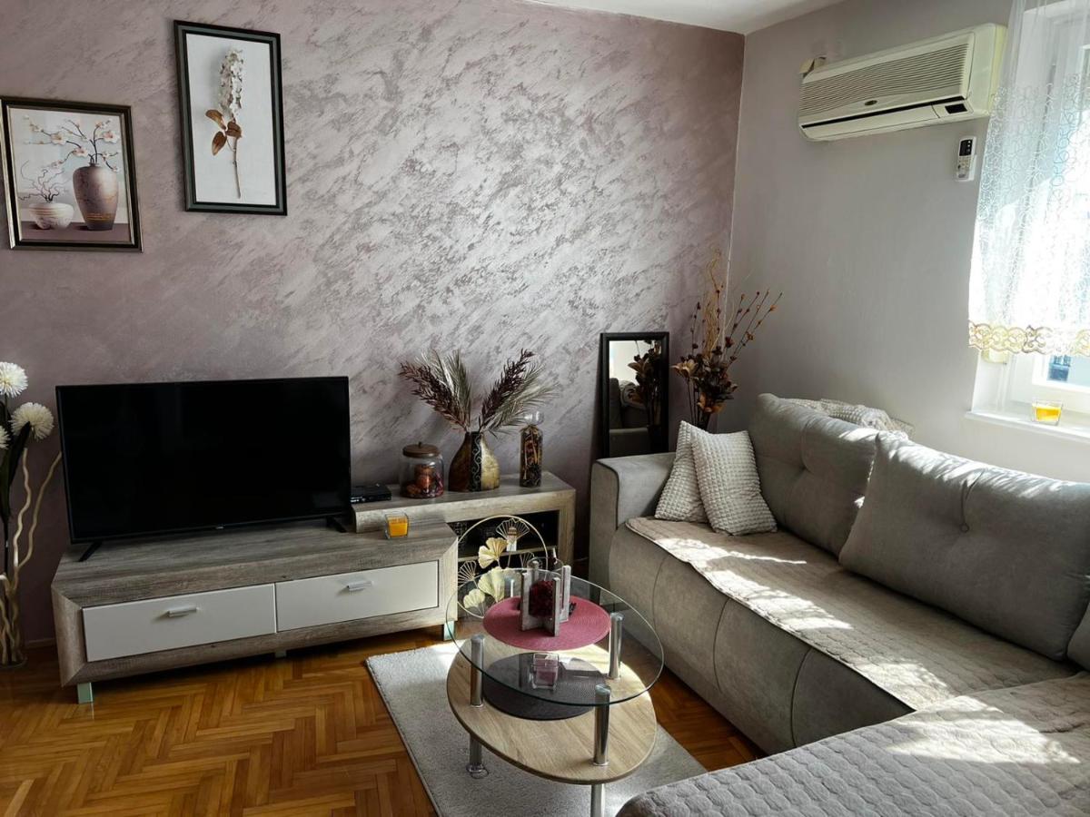 Apartman As Apartman Kraljevo Kültér fotó